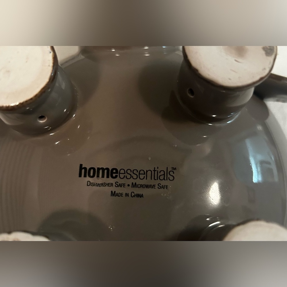 Home Essentials Elephant serving dish/ candle holder - Picture 13 of 14